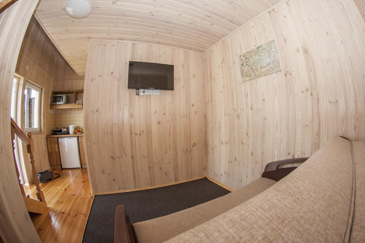 Ostrivky Hotel Svityaz' ภายนอก รูปภาพ