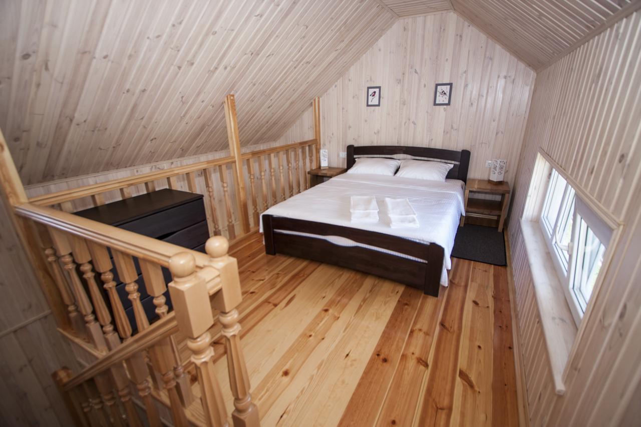 Ostrivky Hotel Svityaz' ภายนอก รูปภาพ