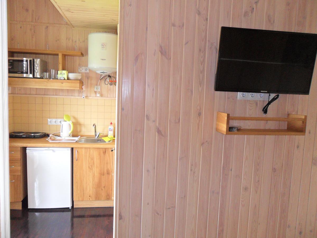 Ostrivky Hotel Svityaz' ภายนอก รูปภาพ