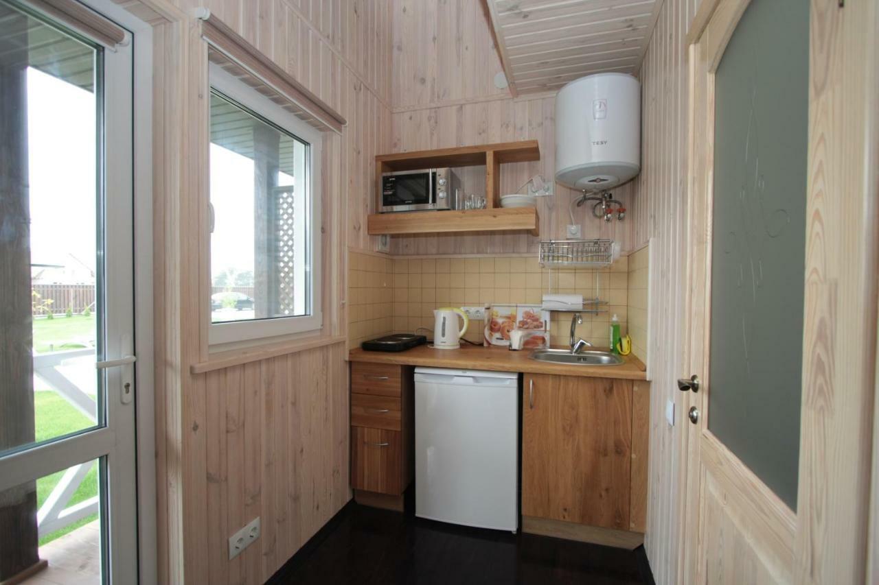 Ostrivky Hotel Svityaz' ภายนอก รูปภาพ